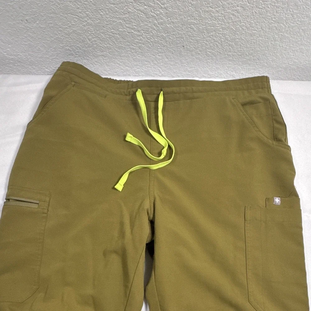 FIGS Technical Collection Unisex Green Solid Scrub Pants L Drawstring Pockets